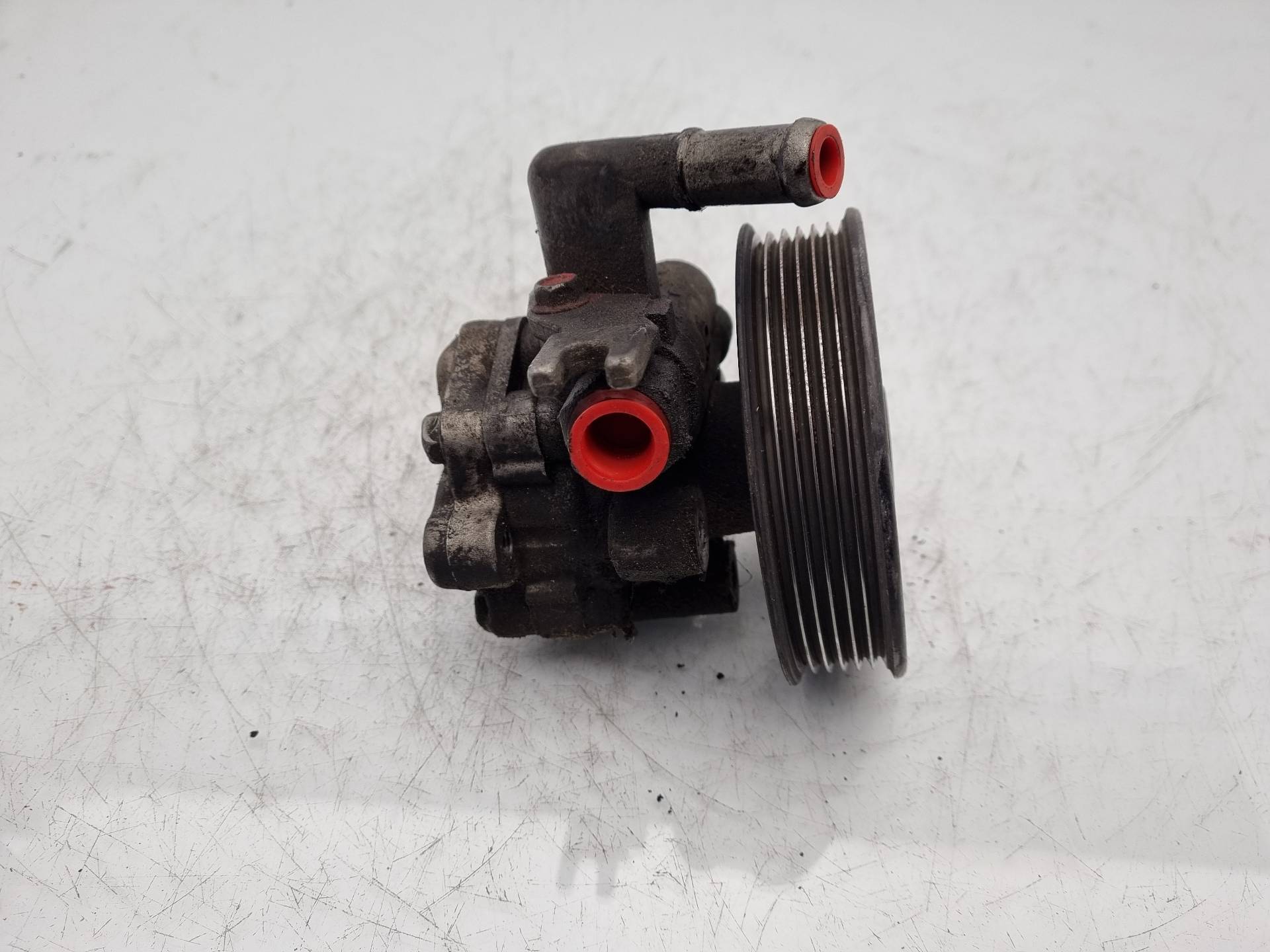 BOMBA DIRECCION KIA CERATO D4EA