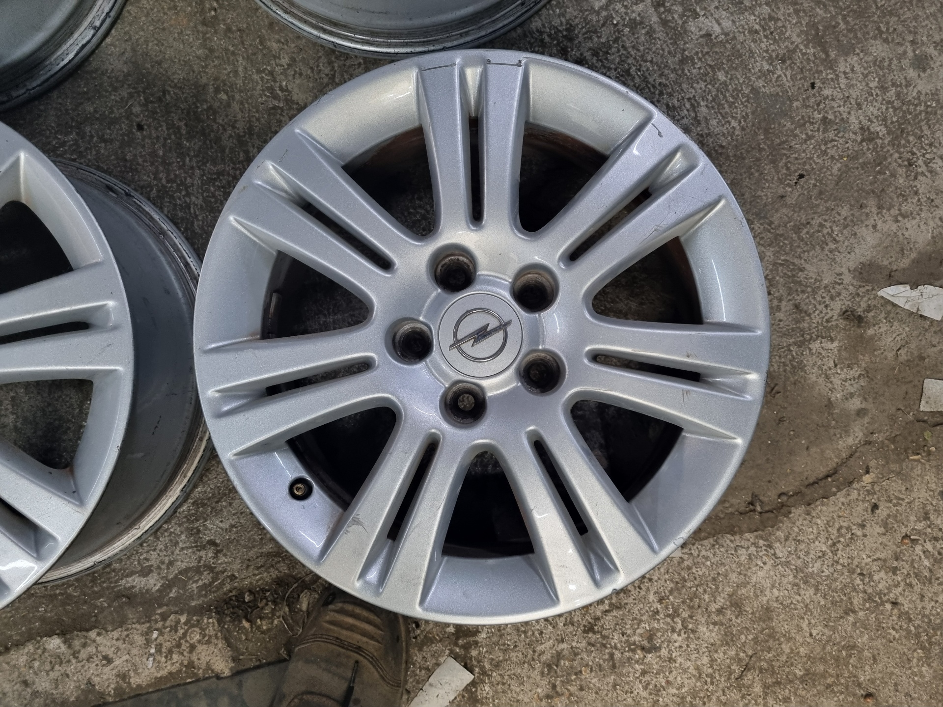 JUEGO LLANTAS OPEL ASTRA Z17DTR