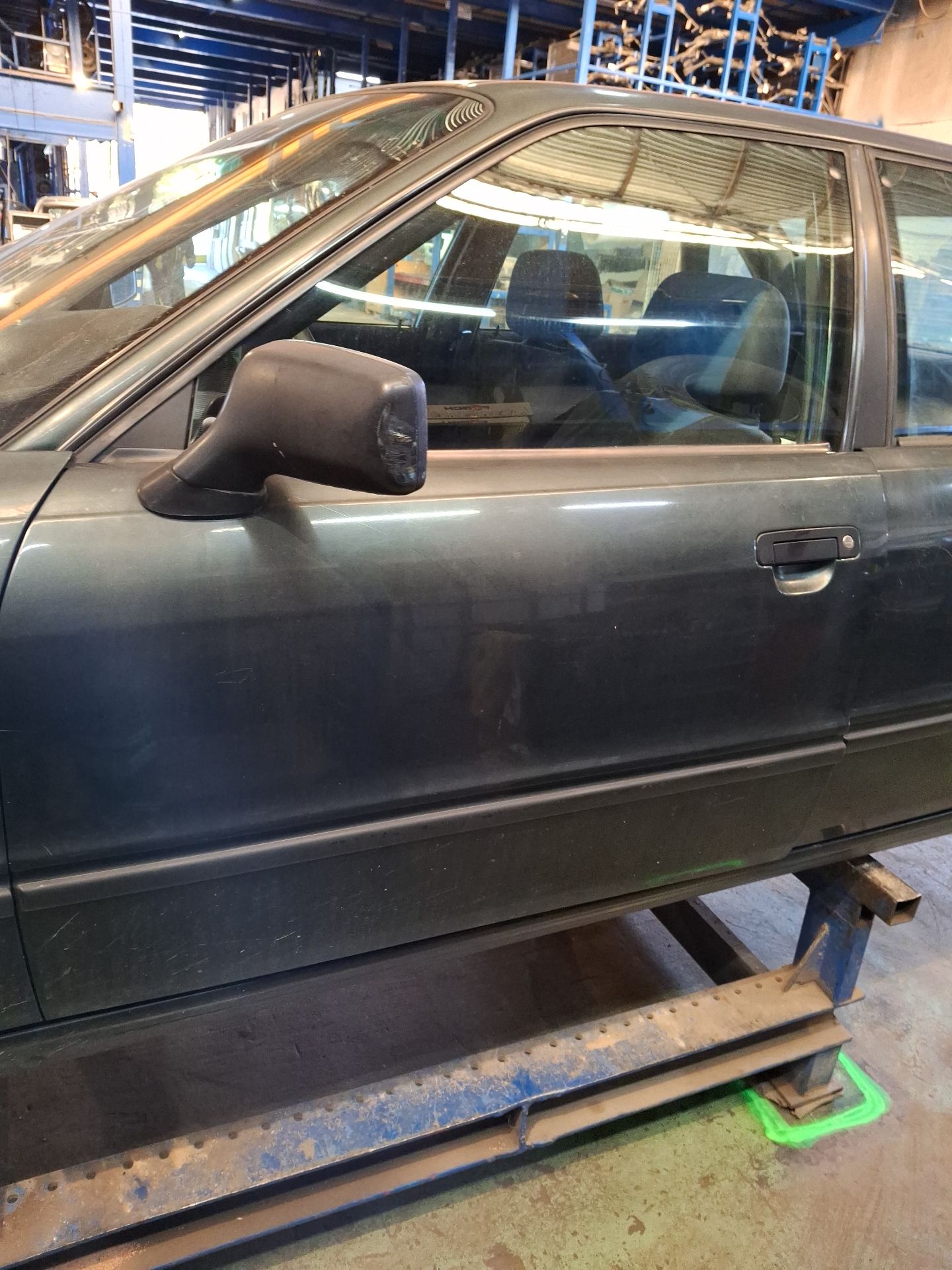 PUERTA DELANTERA IZQUIERDA AUDI 80 