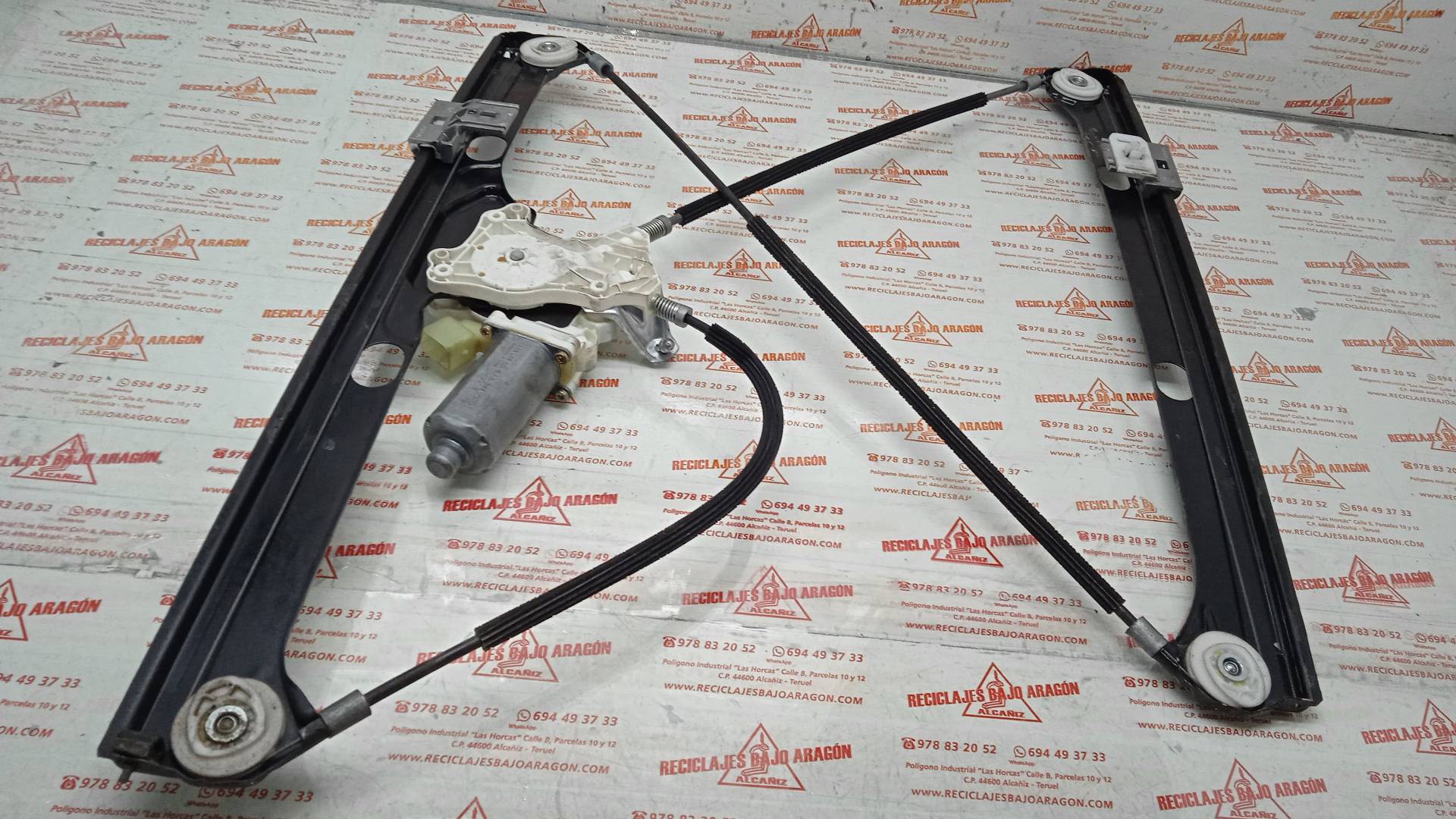 ELEVALUNAS DELANTERO IZQUIERDO MERCEDES-BENZ VANEO 668914