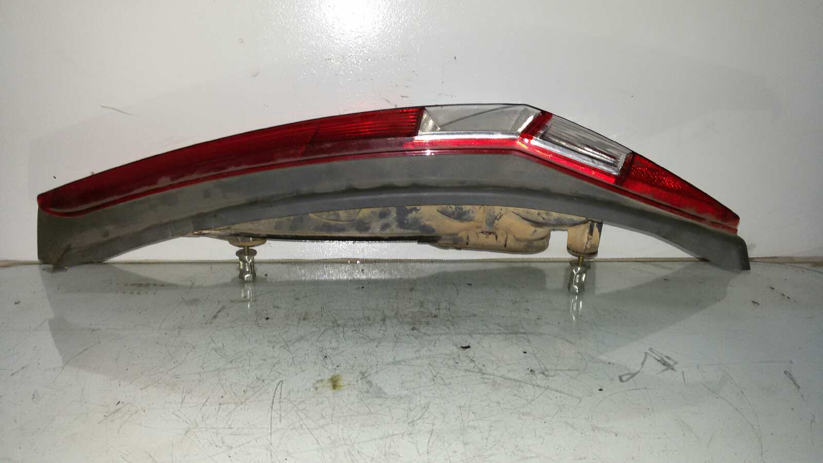 PILOTO TRASERO DERECHO FIAT PUNTO 188A7000