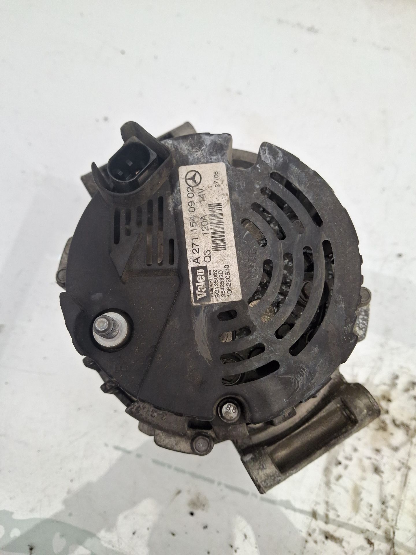 ALTERNADOR MERCEDES-BENZ CLASE C 