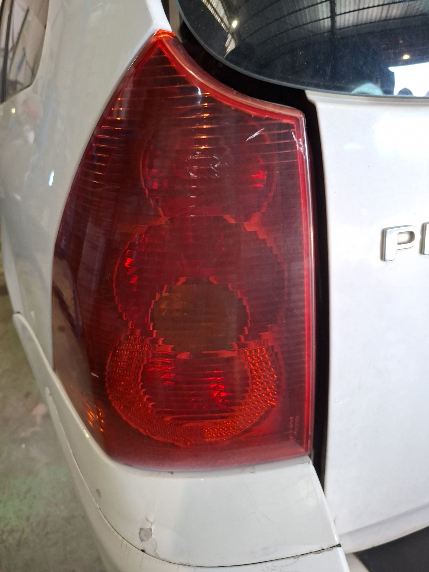 FARO DERECHO PEUGEOT 307 