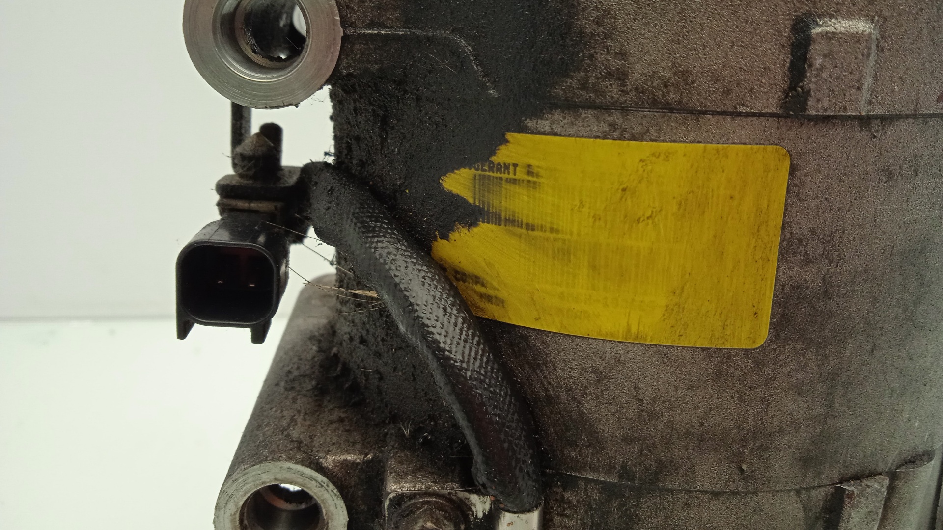 COMPRESOR AIRE ACONDICIONADO FORD FOCUS KKDA