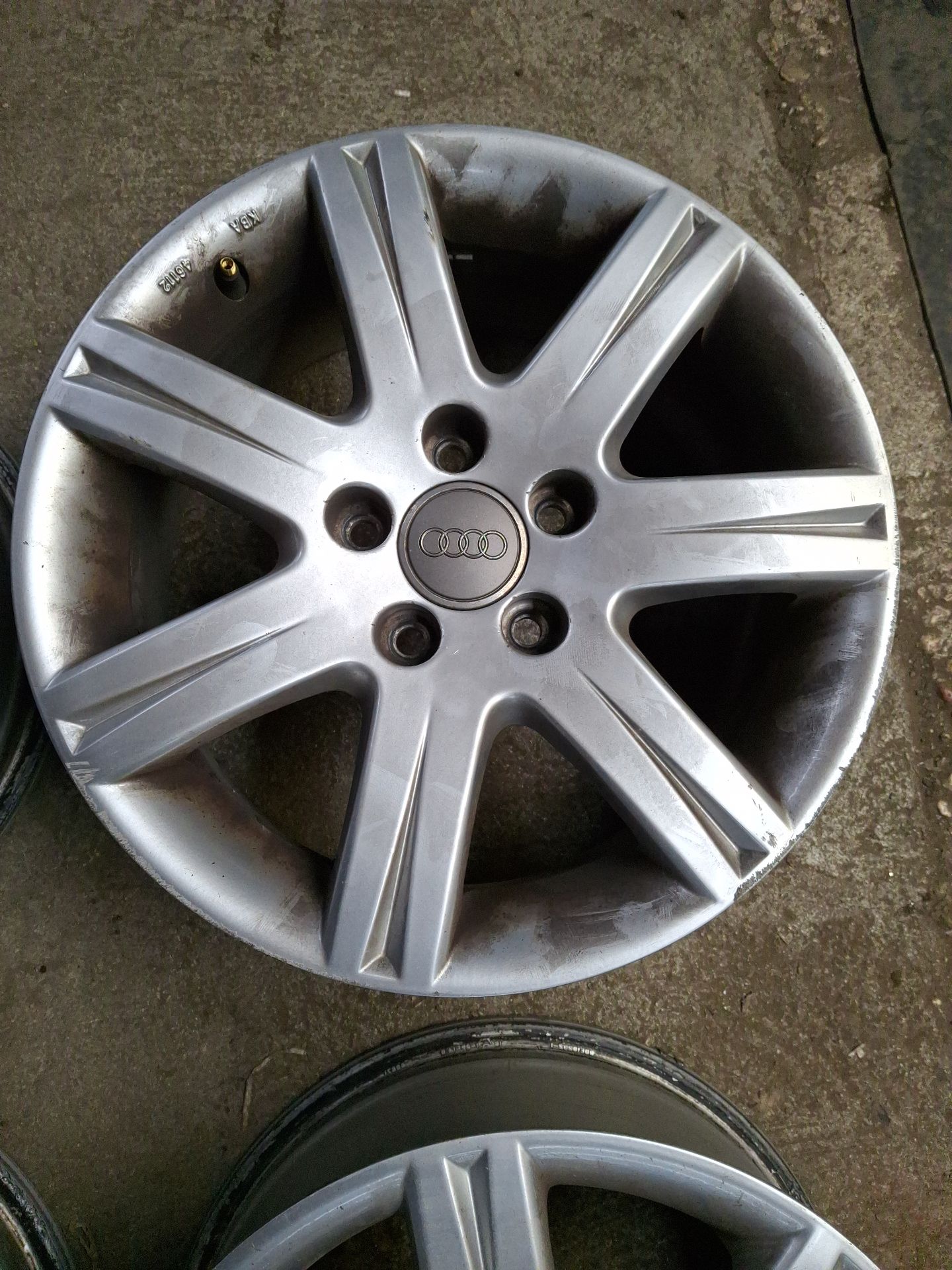 JUEGO LLANTAS AUDI A4 