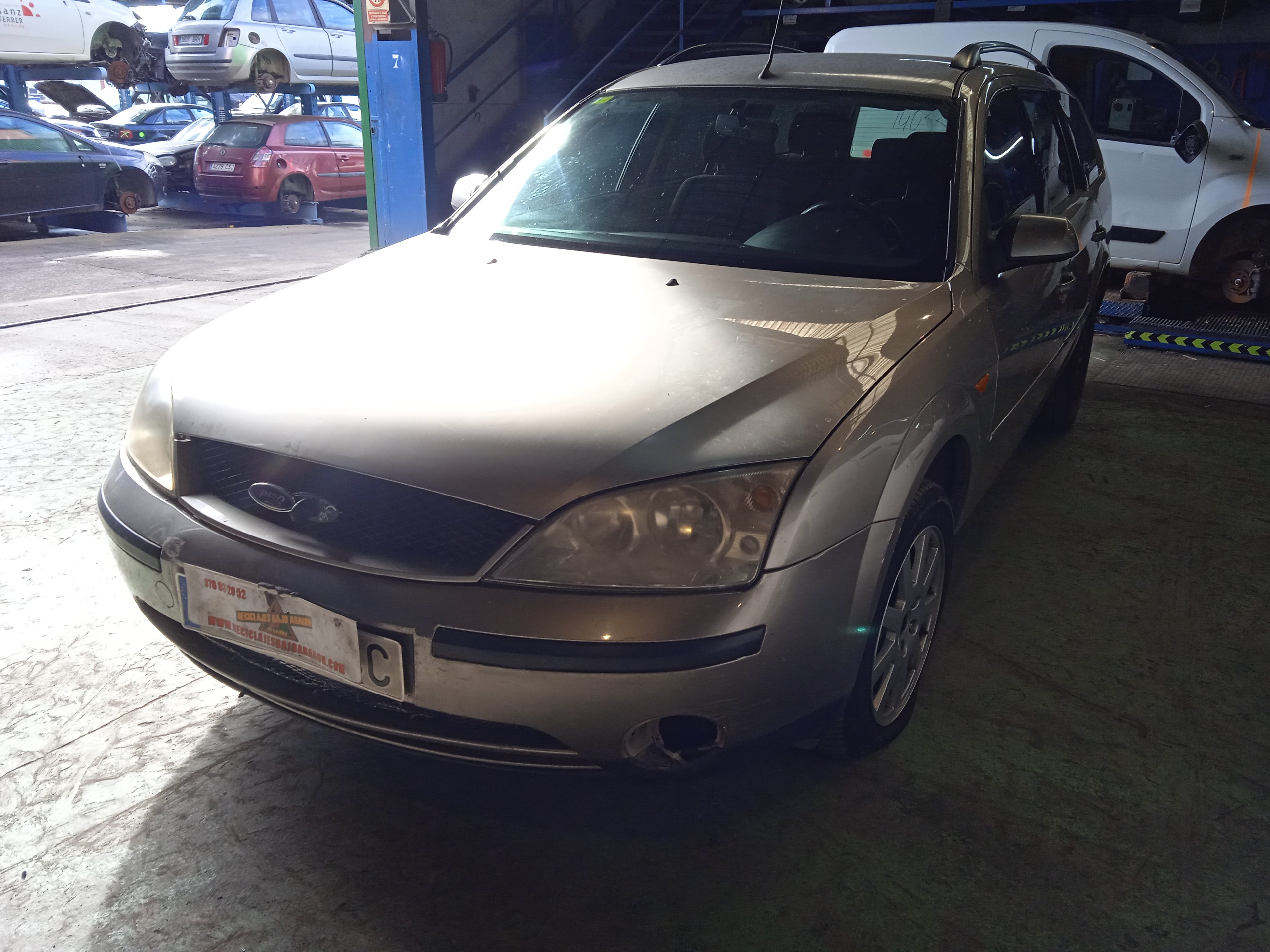 MANGUETA DELANTERA IZQUIERDA FORD MONDEO HJBB