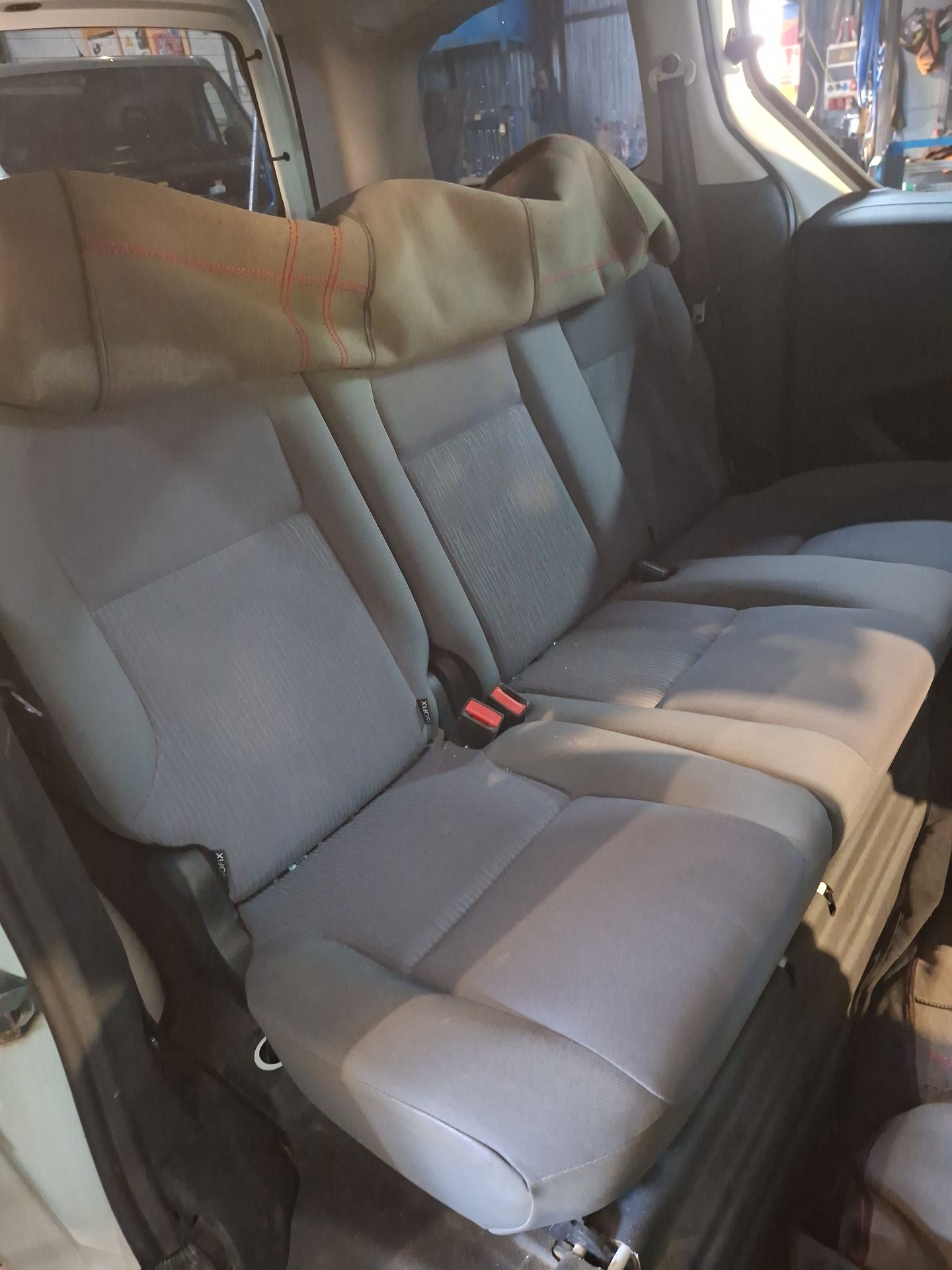 ASIENTOS TRASEROS PEUGEOT PARTNER 