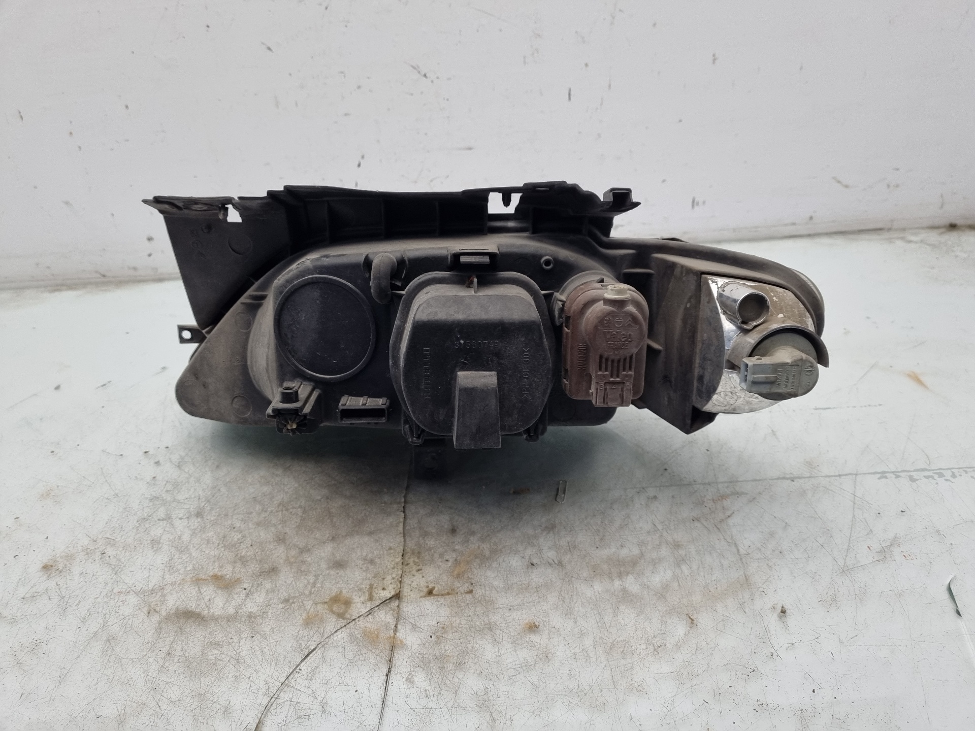 FARO DERECHO CITROEN XSARA BERLINA DJY