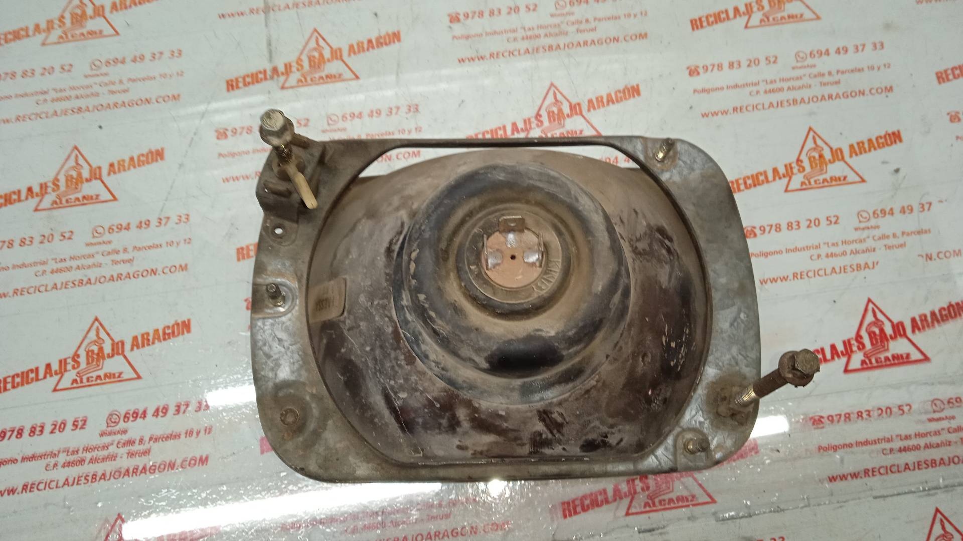 FARO DERECHO SEAT 127 