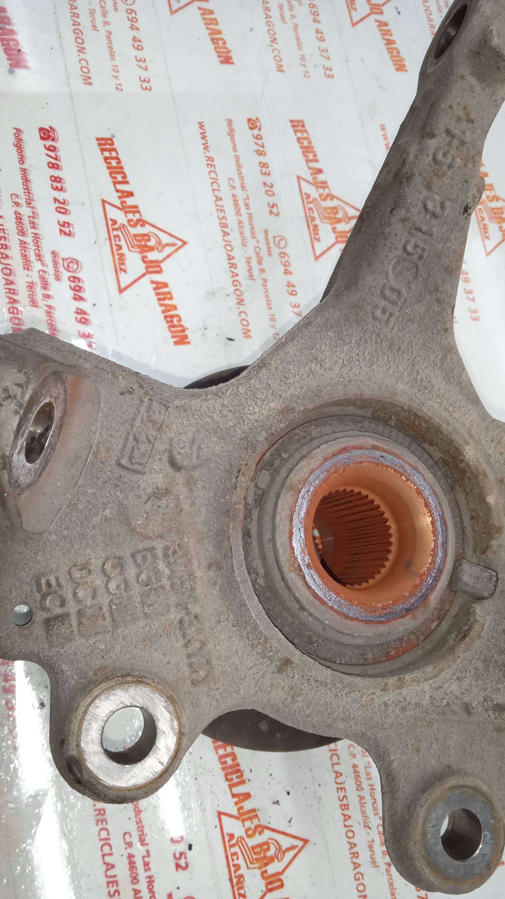 MANGUETA DELANTERA IZQUIERDA FORD FOCUS KKDA