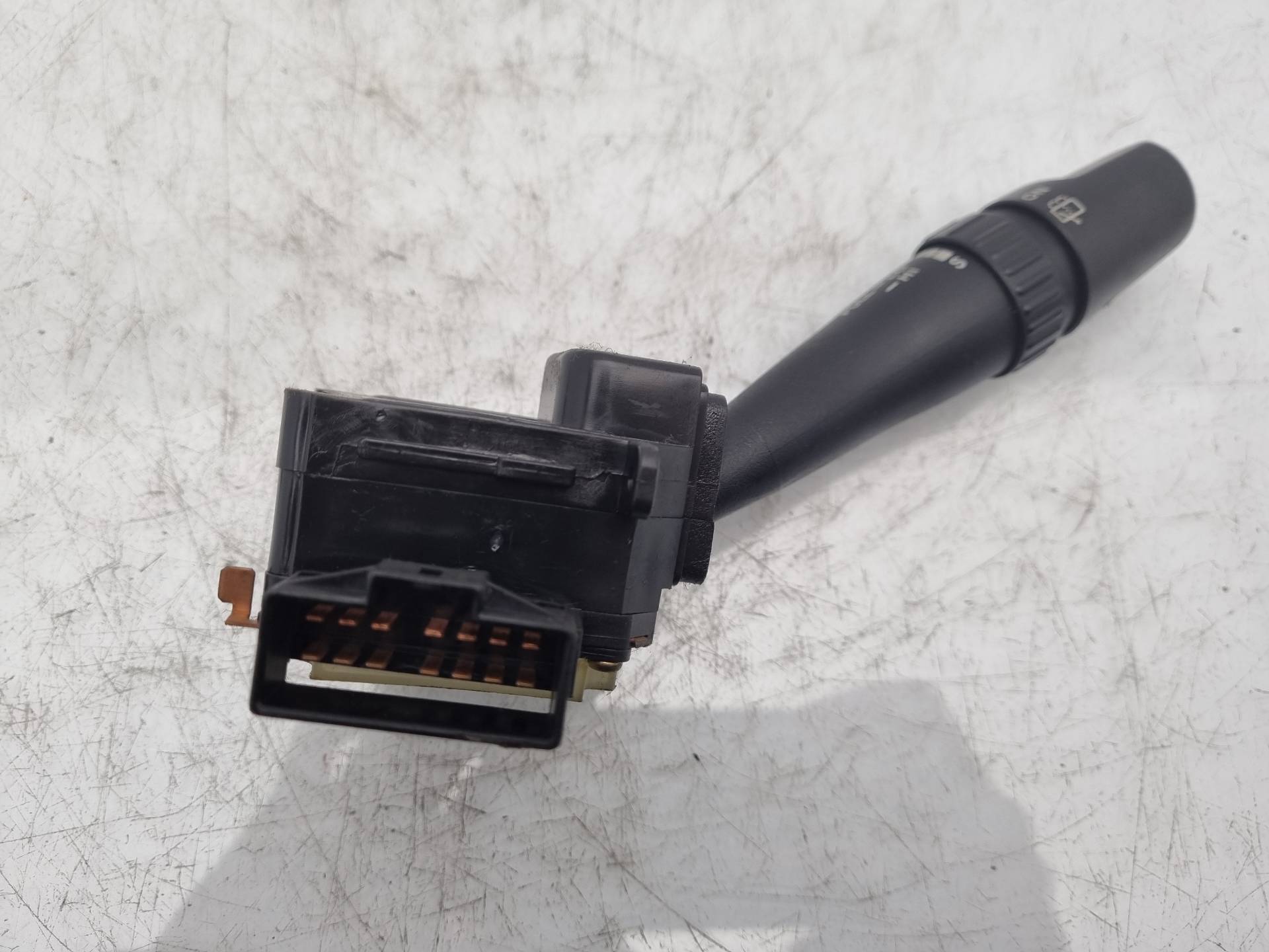 MANDO INTERMITENTES KIA CERATO D4EA