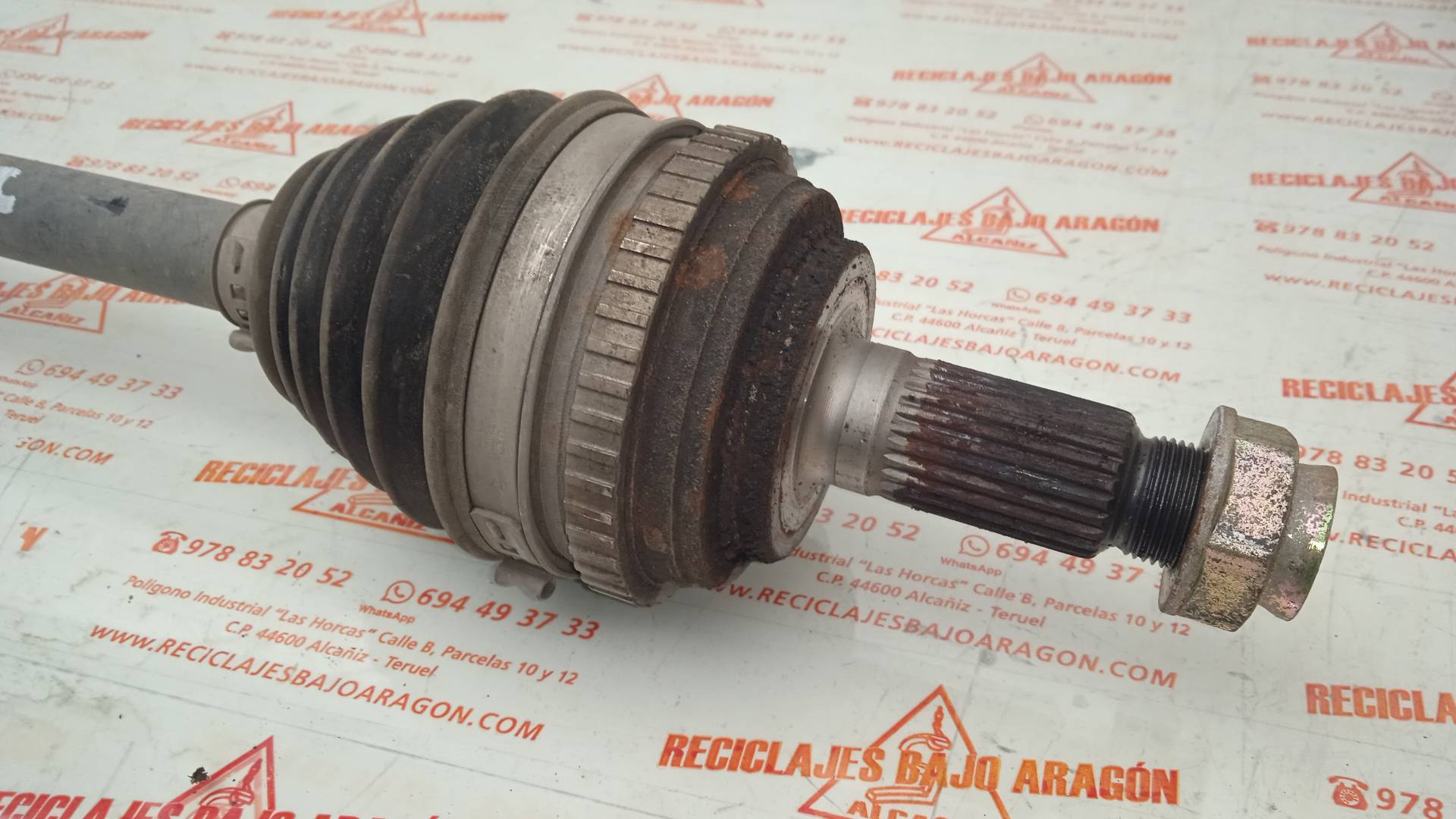 TRANSMISION DELANTERA IZQUIERDA HONDA CIVIC D16V1