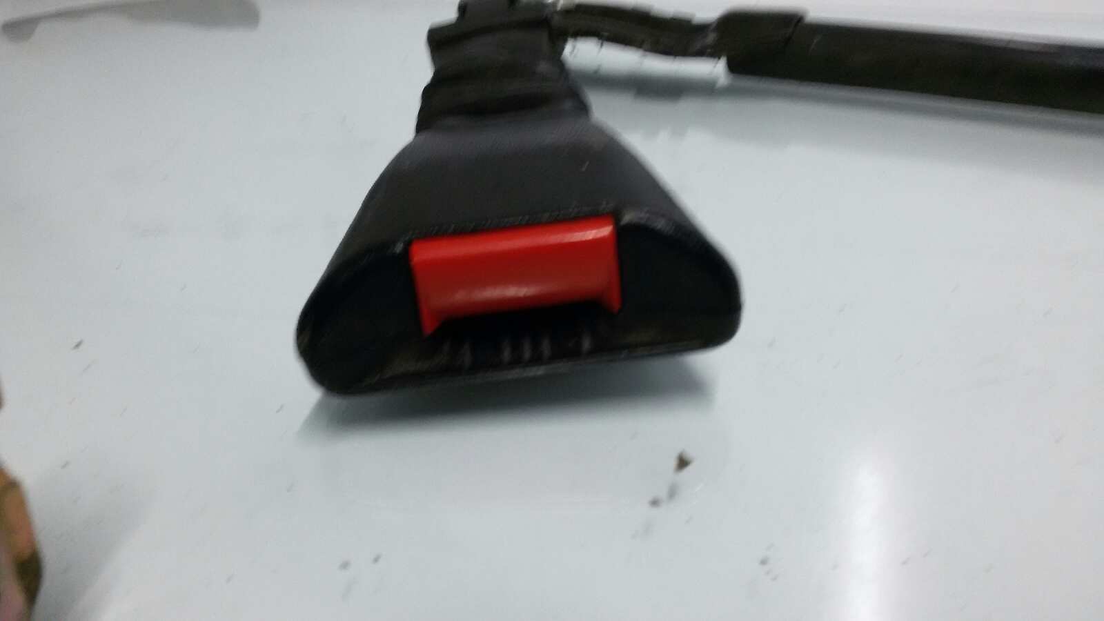 PRETENSOR AIRBAG DERECHO OPEL CORSA X12XE