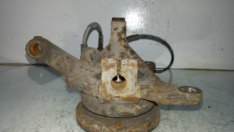 MANGUETA DELANTERA IZQUIERDA RENAULT MEGANE K4M 700