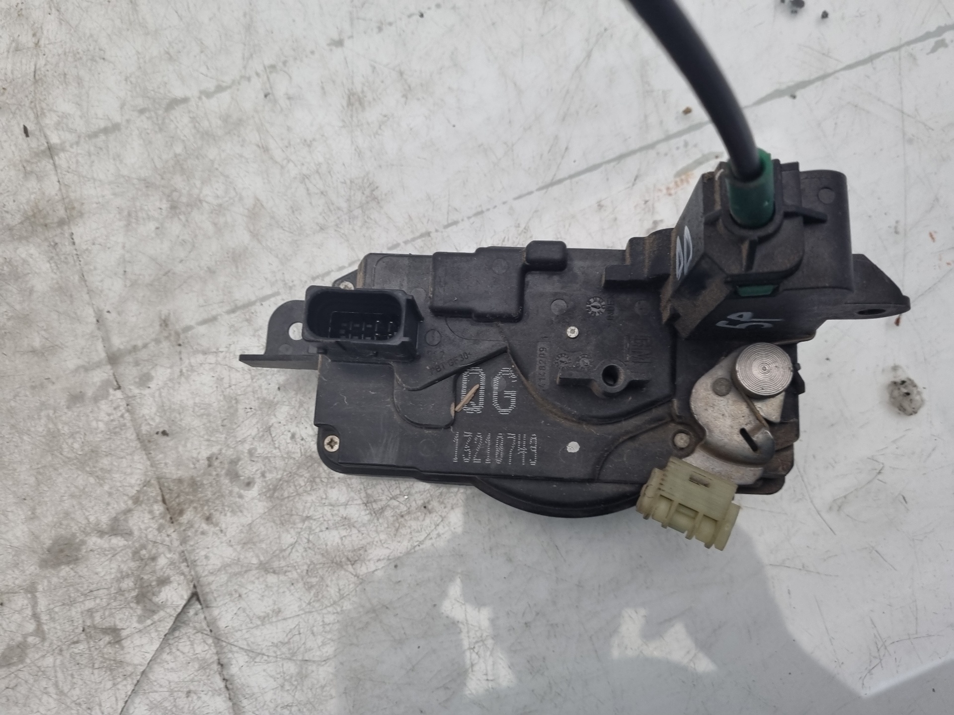 CERRADURA PUERTA DELANTERA DERECHA OPEL ASTRA Z17DTR