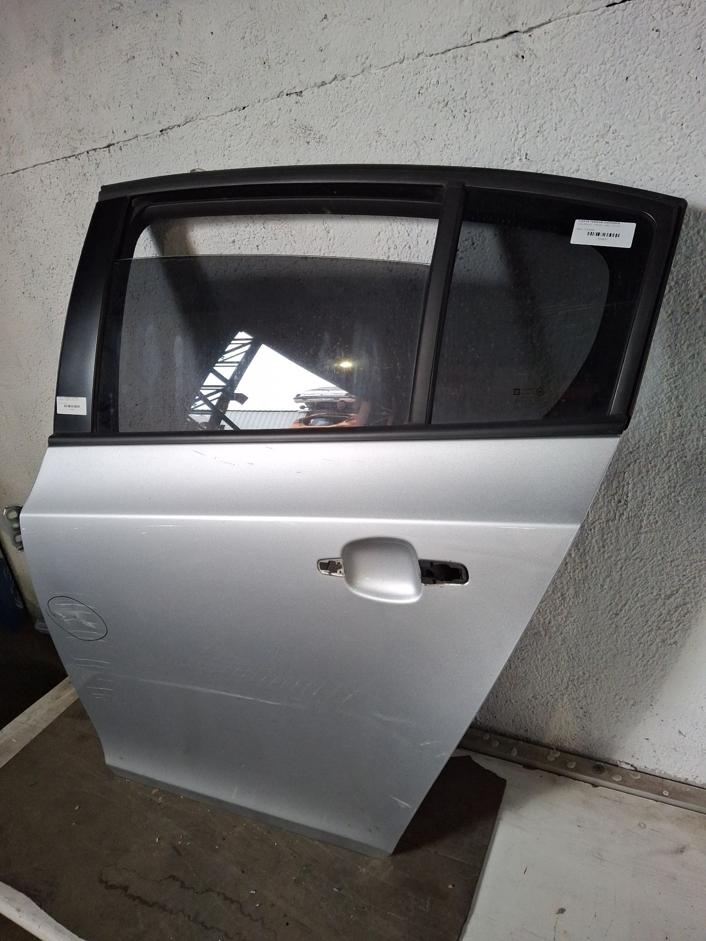 PUERTA TRASERA IZQUIERDA CHEVROLET CRUZE 