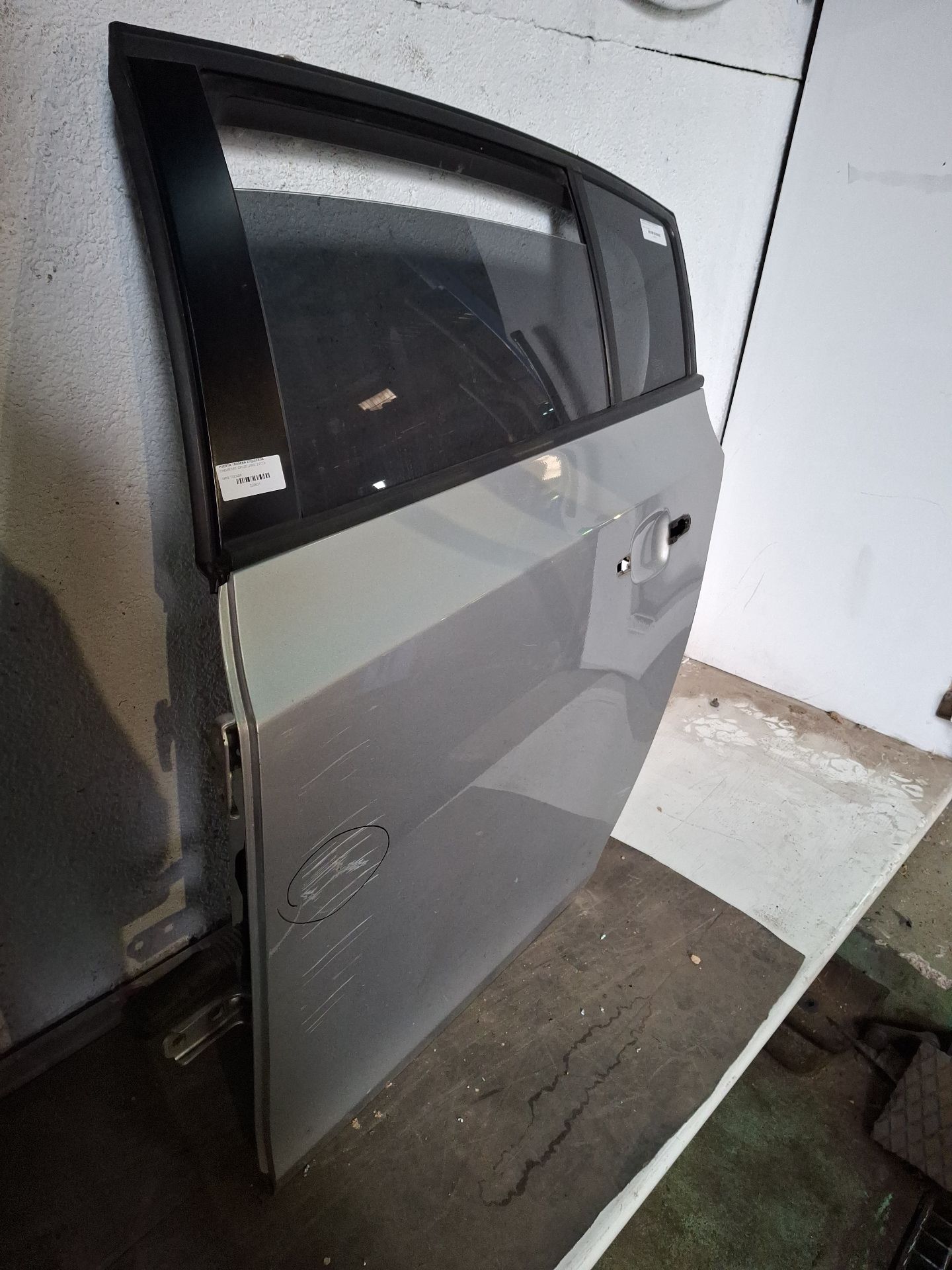 PUERTA TRASERA IZQUIERDA CHEVROLET CRUZE 