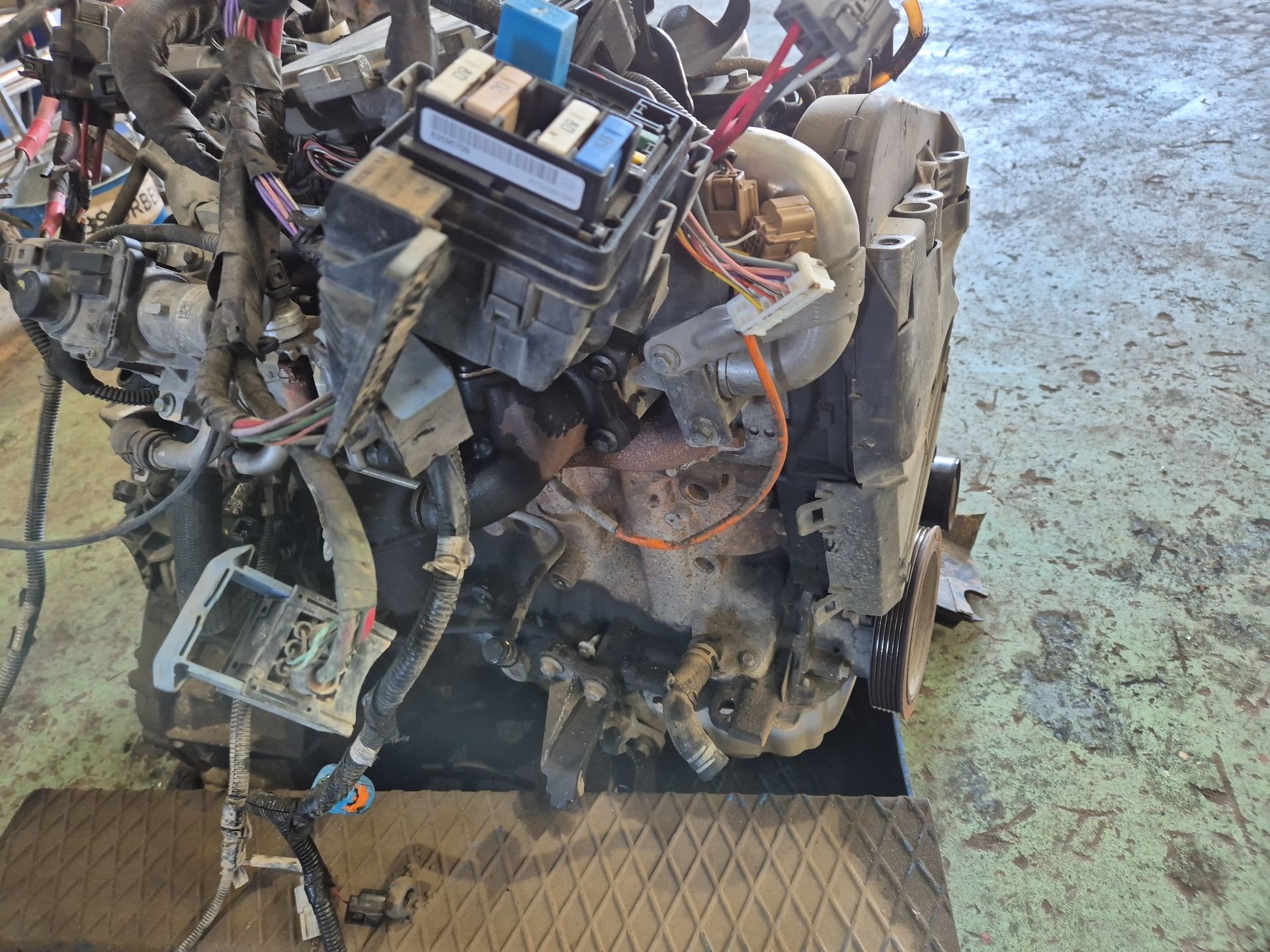 MOTOR COMPLETO RENAULT FLUENCE 