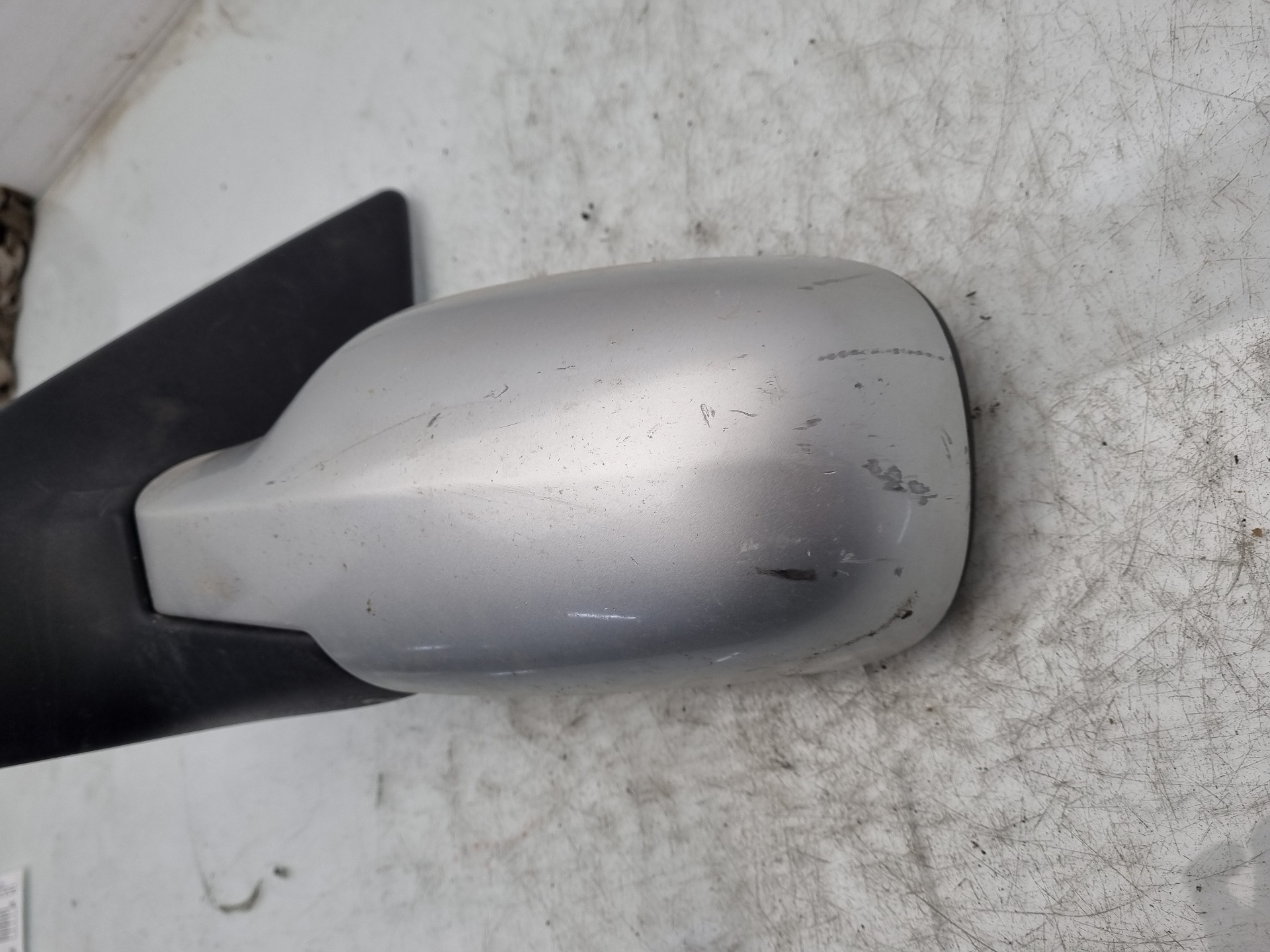 RETROVISOR IZQUIERDO RENAULT MEGANE K9K P7