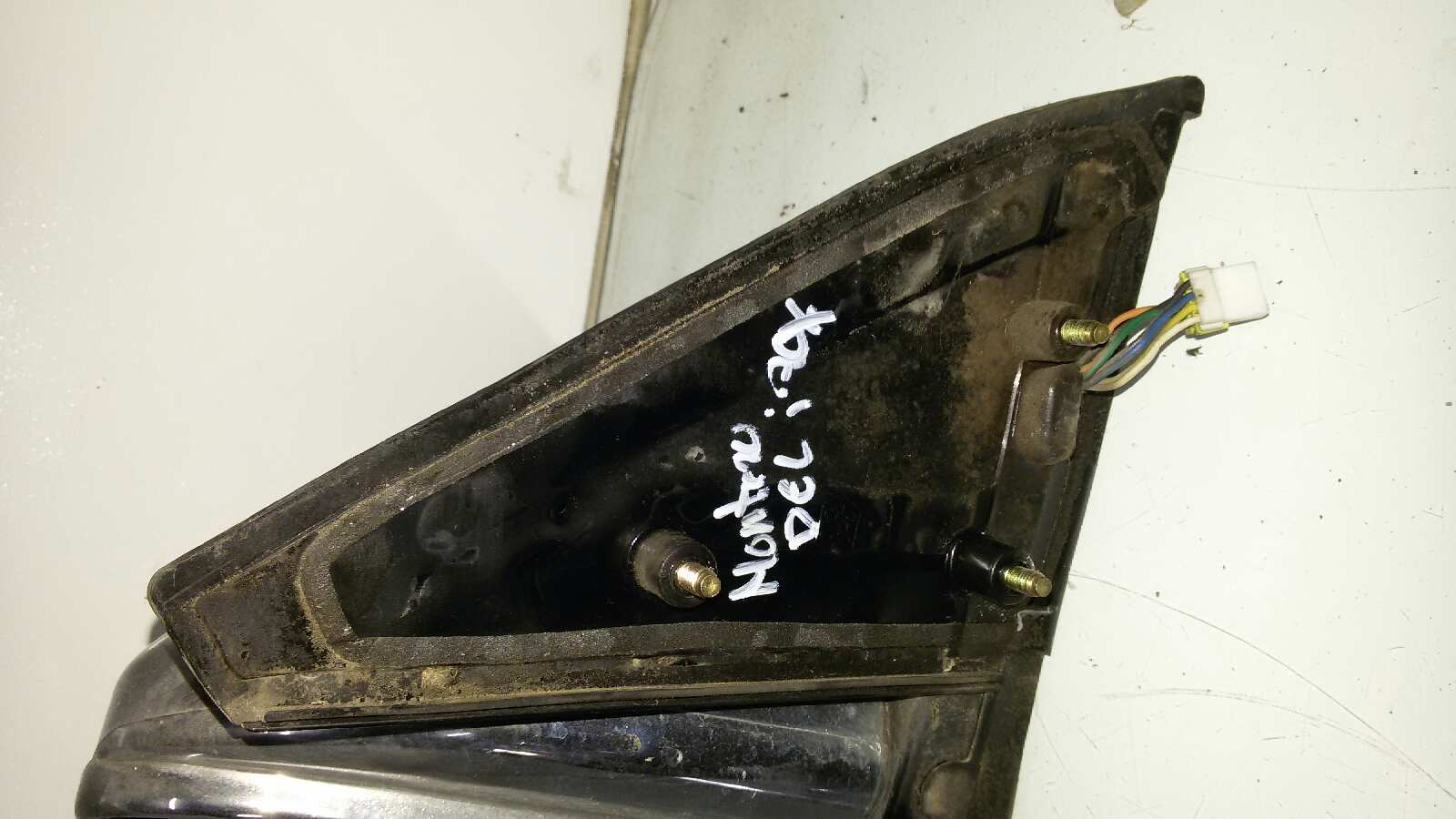 RETROVISOR IZQUIERDO MITSUBISHI MONTERO 4D56