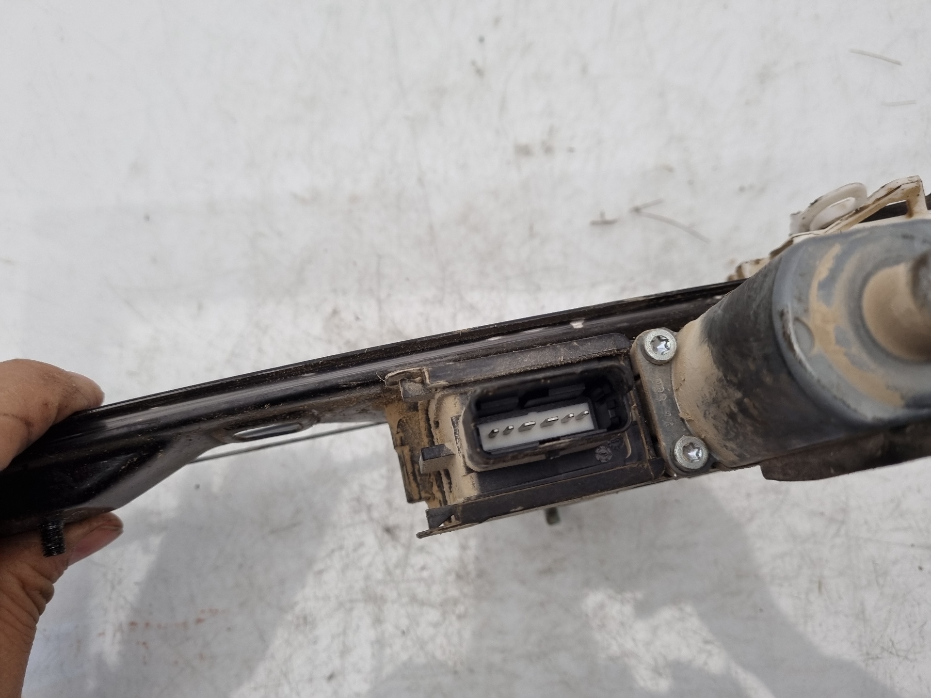 ELEVALUNAS DELANTERO DERECHO CITROEN NEMO 199A9000