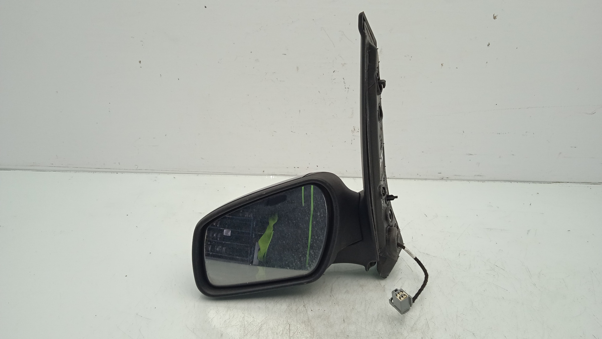 RETROVISOR IZQUIERDO FORD FOCUS KKDA