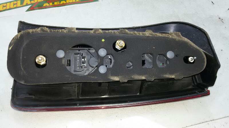 PILOTO TRASERO IZQUIERDO FIAT IDEA 188A9000