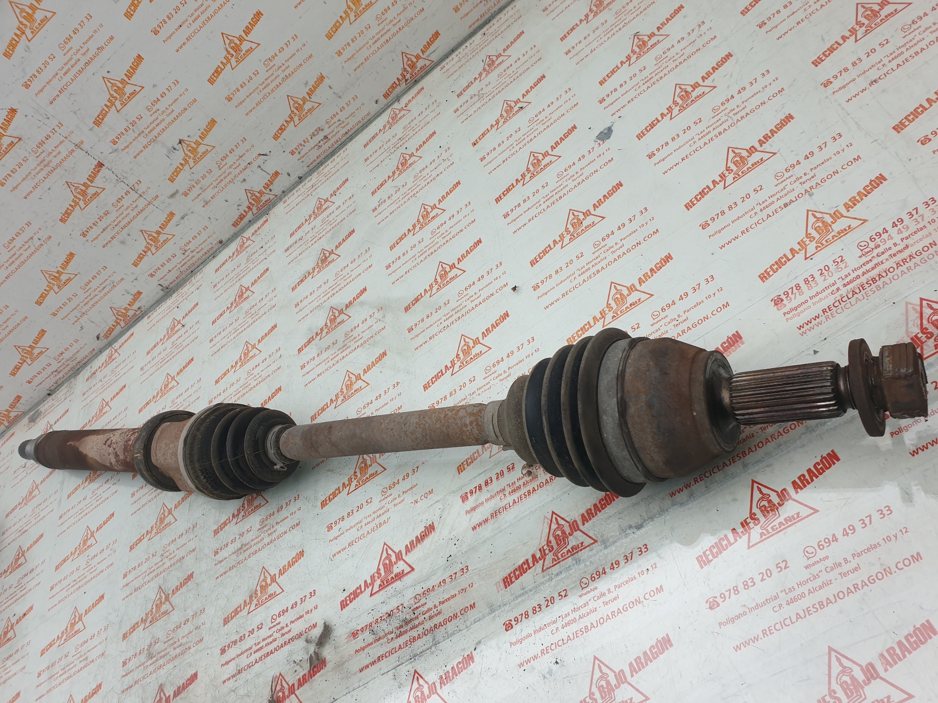 TRANSMISION DELANTERA DERECHA FORD FIESTA FXJA