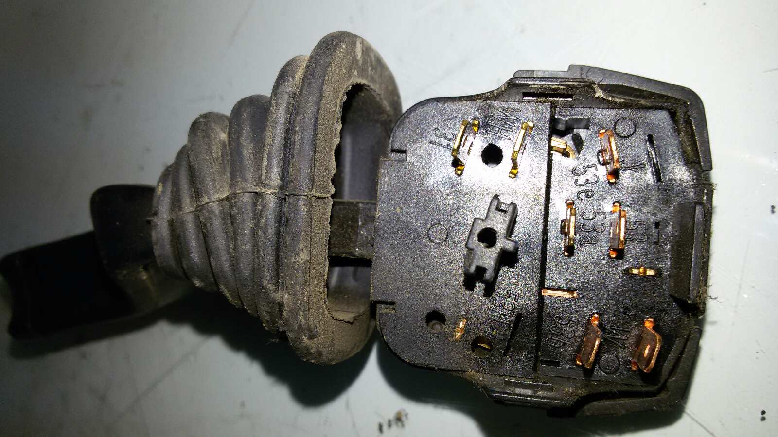 MANDO LIMPIA OPEL KADETT X17D