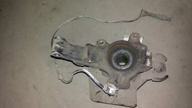 MANGUETA DELANTERA DERECHA AUDI 80 ABK