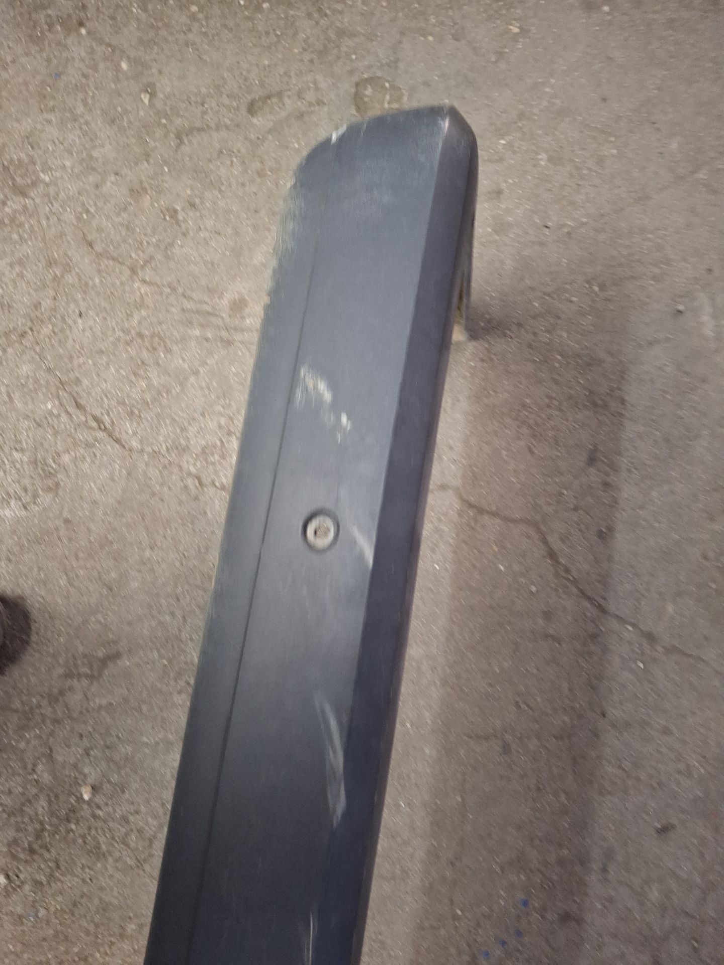 PARAGOLPES TRASERO RENAULT EXPRESS 