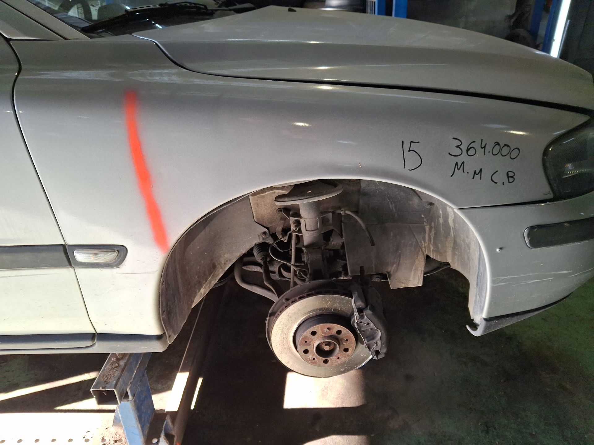  VOLVO V70 II (285) D5 AWD