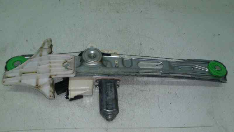 ELEVALUNAS TRASERO IZQUIERDO OPEL VECTRA Z19DT