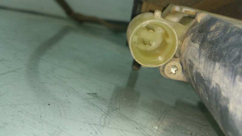 ELEVALUNAS DELANTERO DERECHO RENAULT CLIO K9K A7