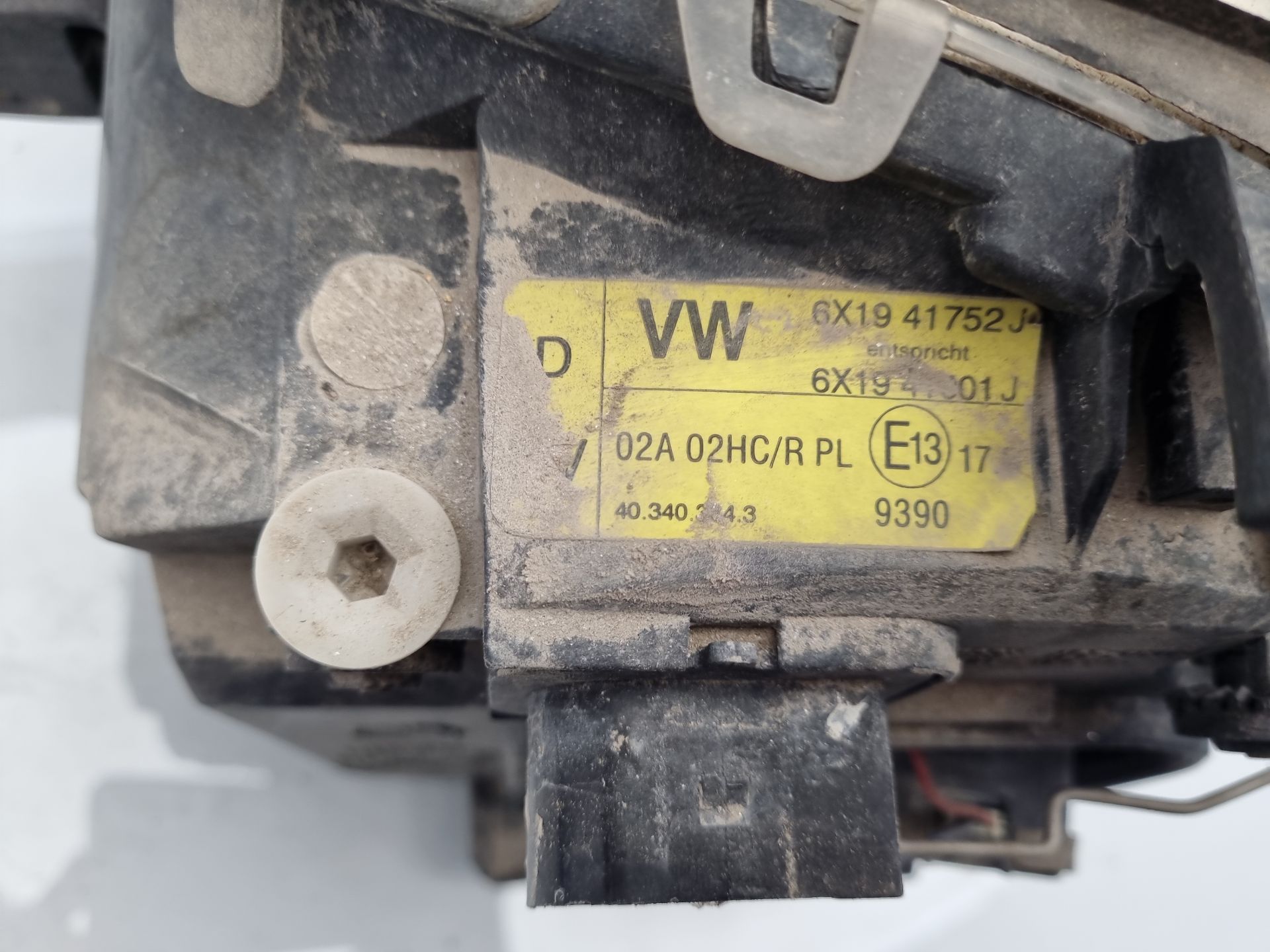 FARO DERECHO VOLKSWAGEN LUPO AUA