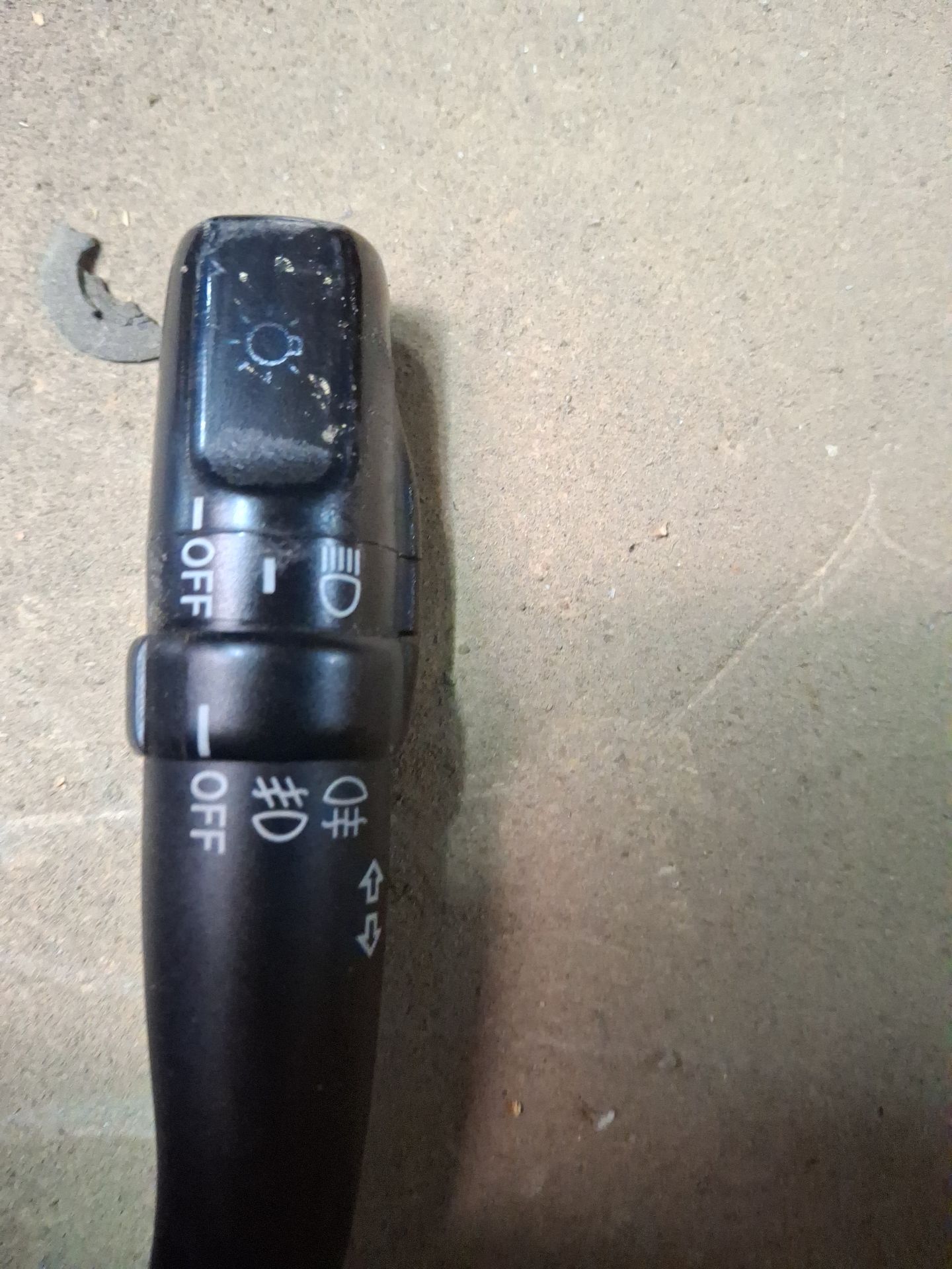 BOMBA DIRECCION TOYOTA AVENSIS 1CDFTV