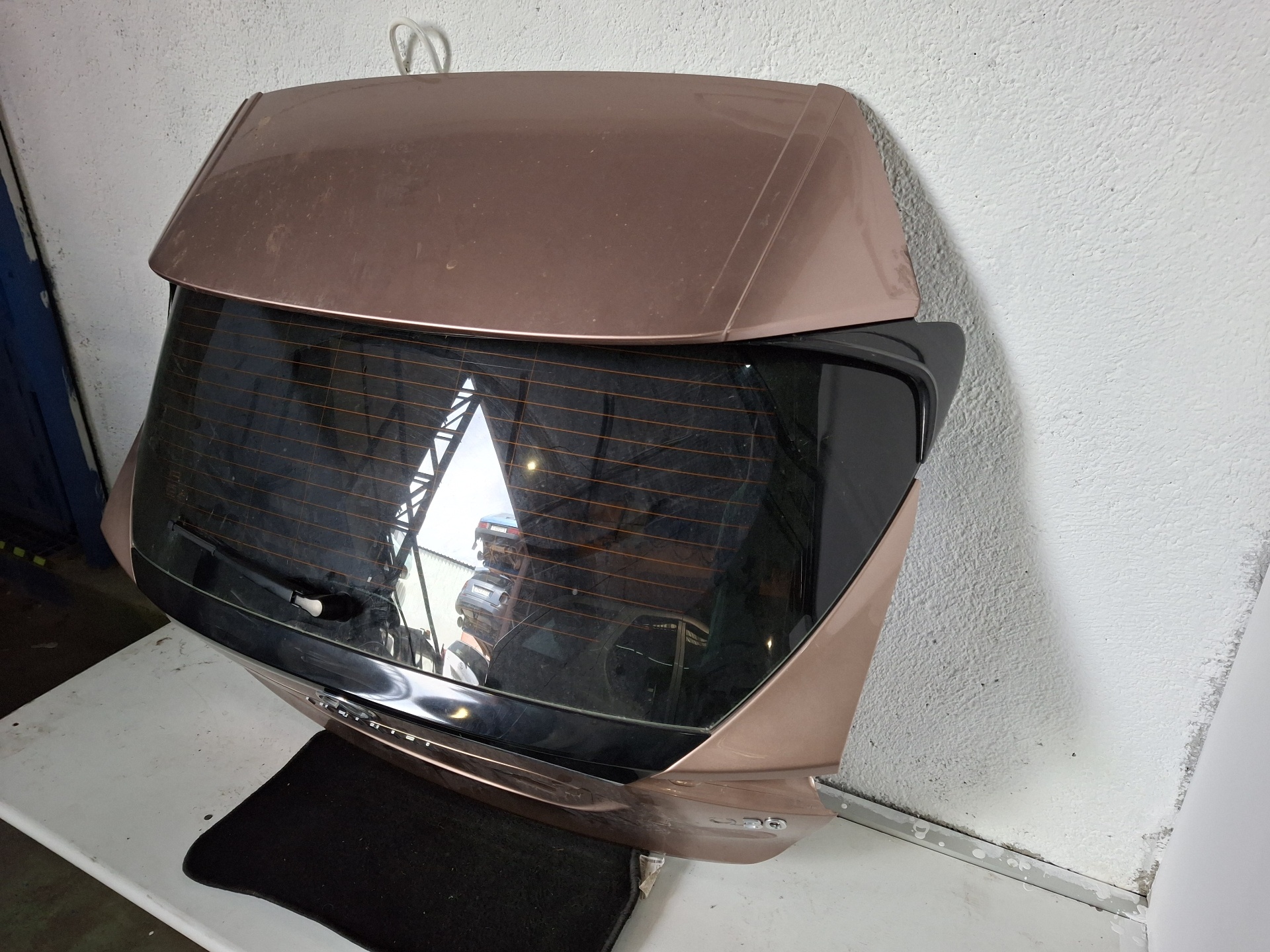 PORTON TRASERO INFINITI Q30 270910