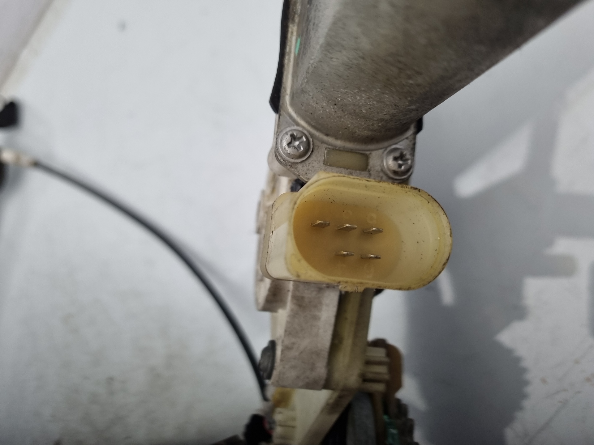 ELEVALUNAS DELANTERO DERECHO BMW 1 N47D20A