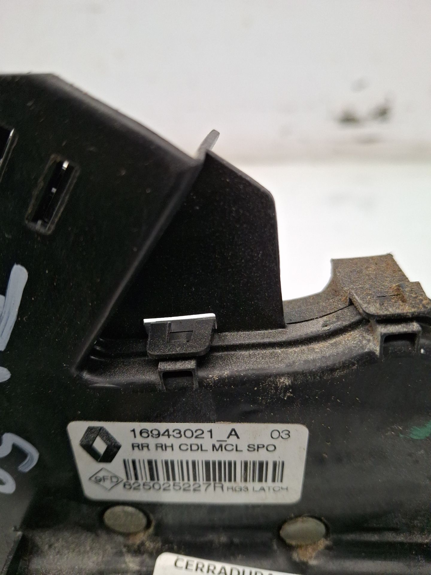 CERRADURA PUERTA TRASERA DERECHA RENAULT MEGANE 