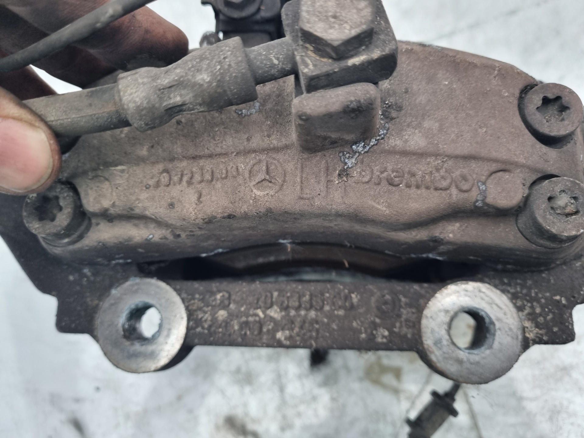 PINZA FRENO DELANTERA IZQUIERDA MERCEDES-BENZ CLAS 612963