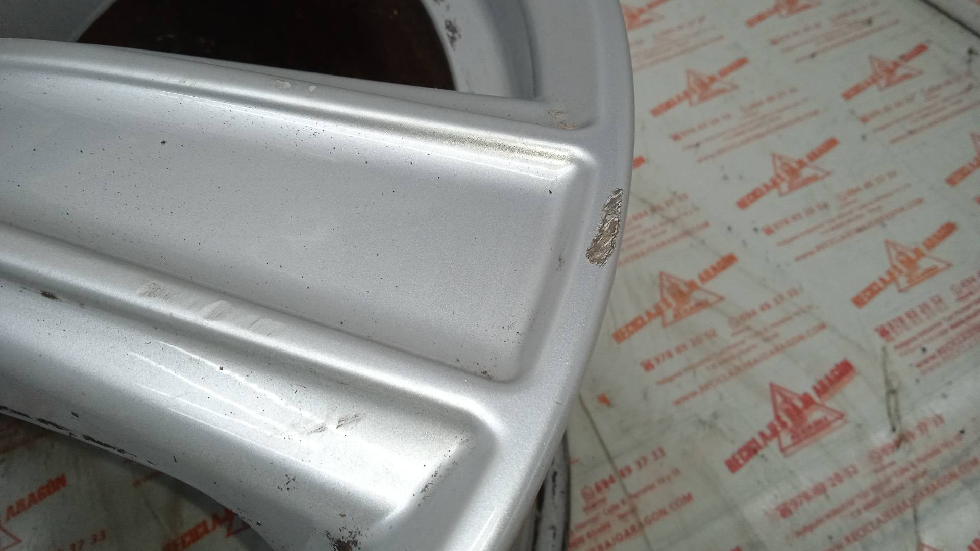 LLANTA LAND ROVER RANGE 276DT