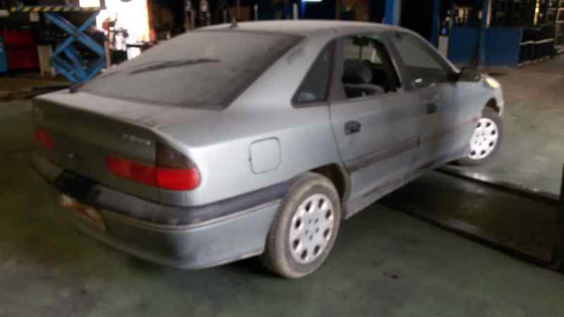 FARO DERECHO RENAULT SAFRANE N7Q