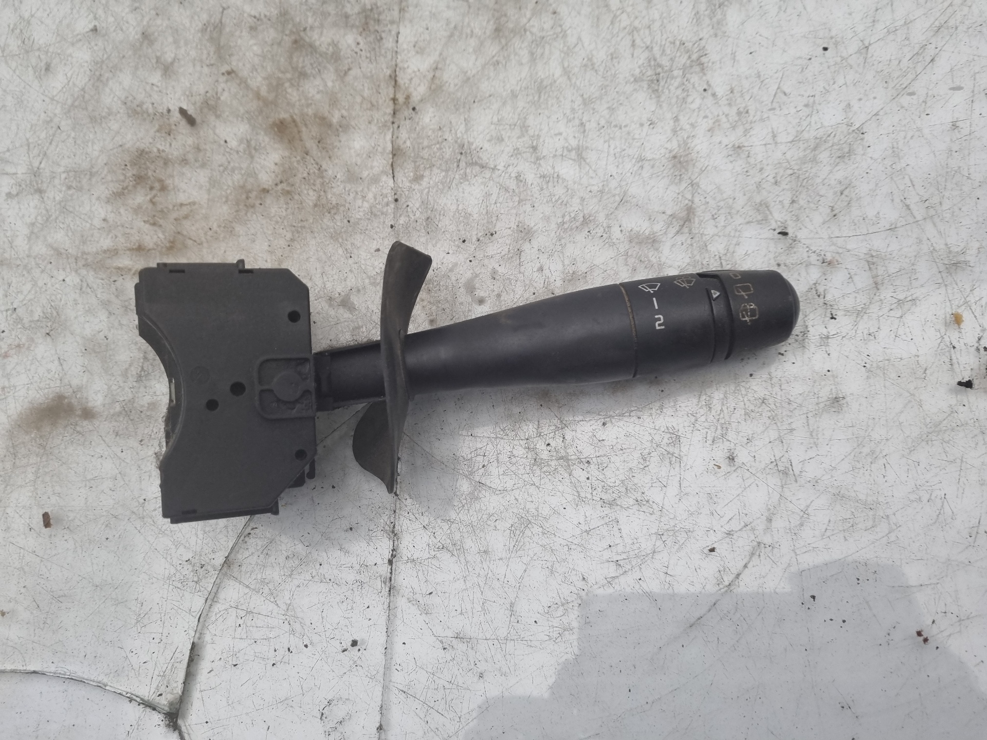 MANDO LIMPIA RENAULT CLIO D4F B7