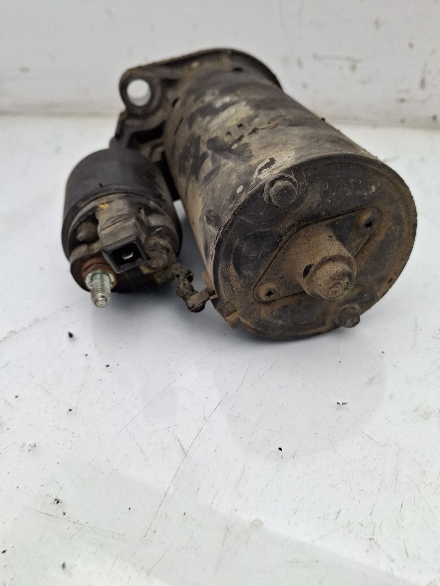 MOTOR ARRANQUE VOLKSWAGEN GOLF 