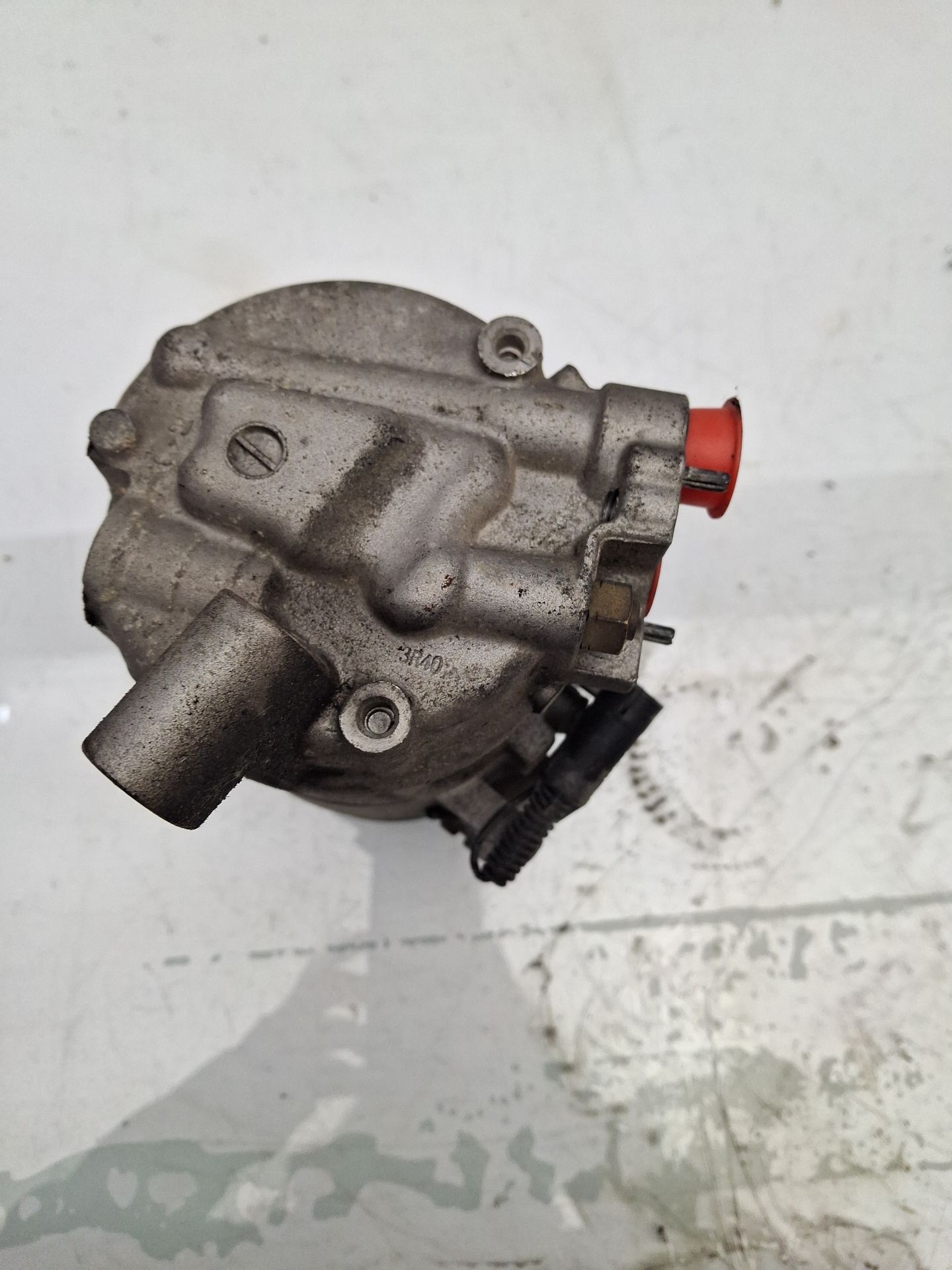 COMPRESOR AIRE ACONDICIONADO BMW 3 