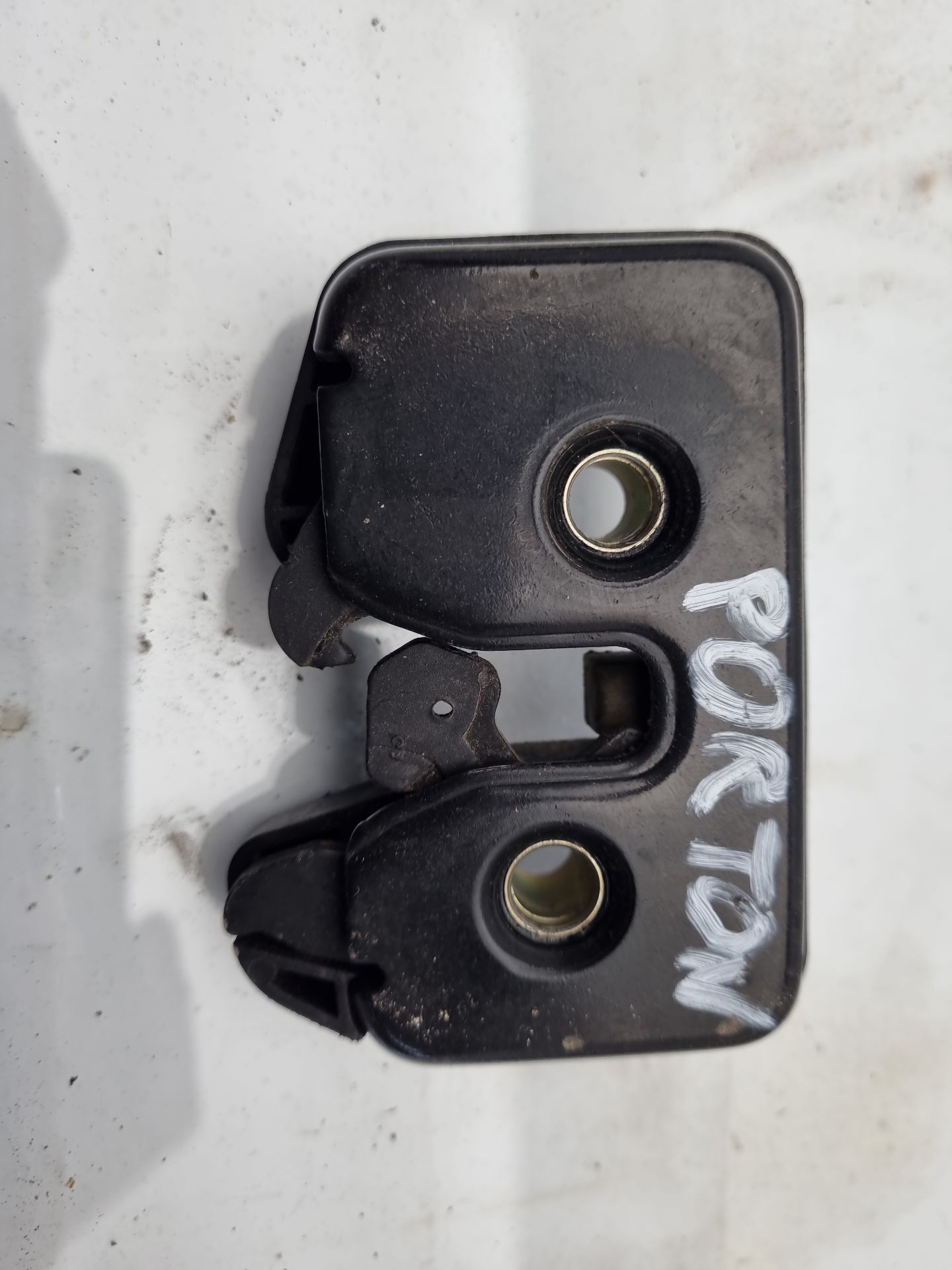 CERRADURA MALETERO / PORTON VOLKSWAGEN LUPO AUA