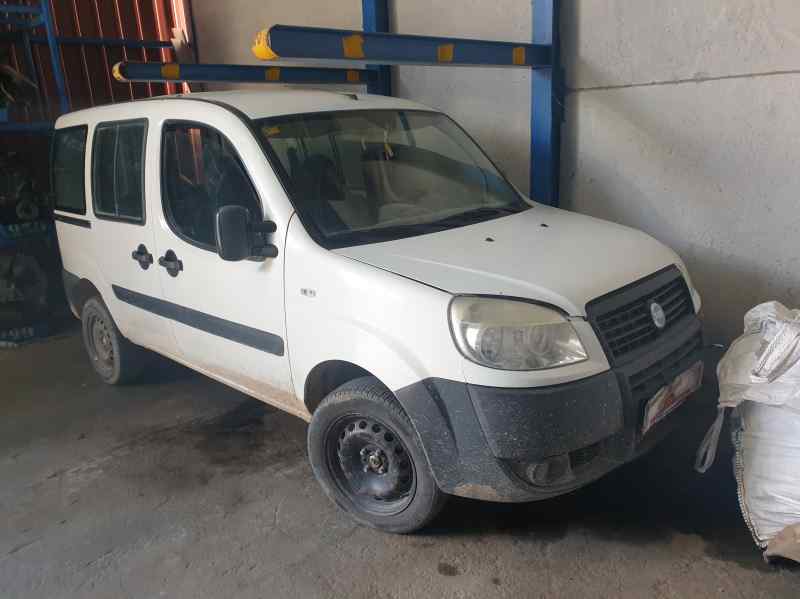 RETROVISOR DERECHO FIAT DOBLO 199A2000