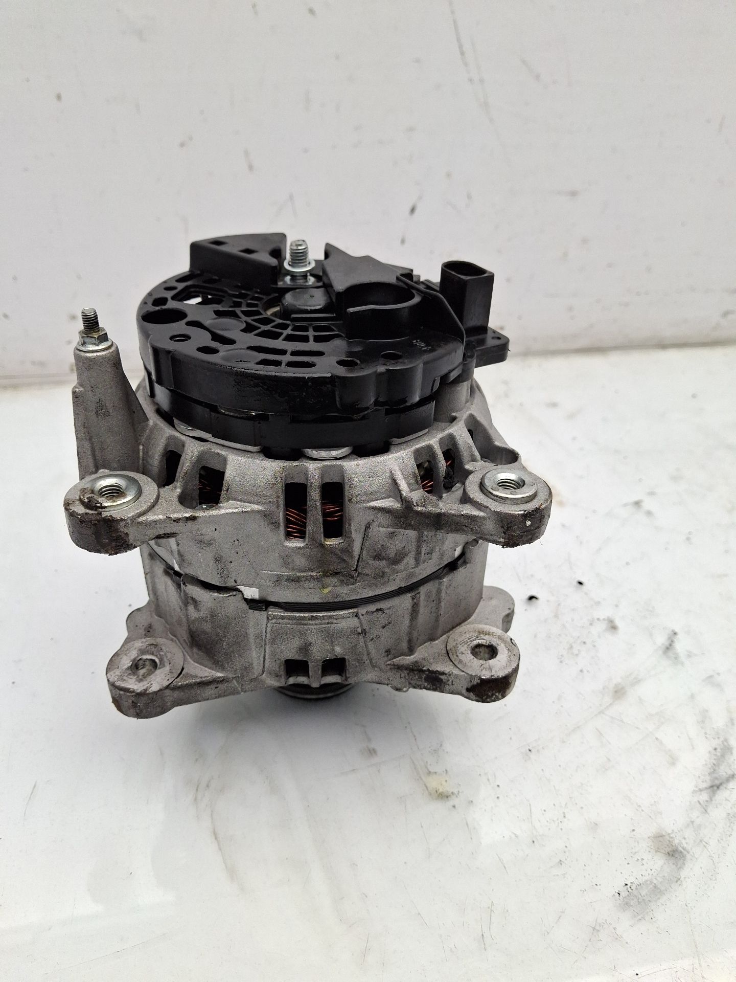 ALTERNADOR VOLKSWAGEN GOLF 