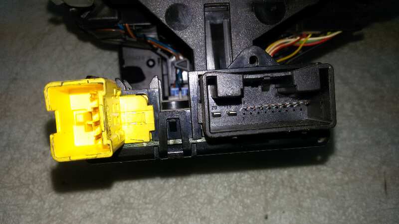 MANDO MULTIFUNCION SKODA OCTAVIA BMM