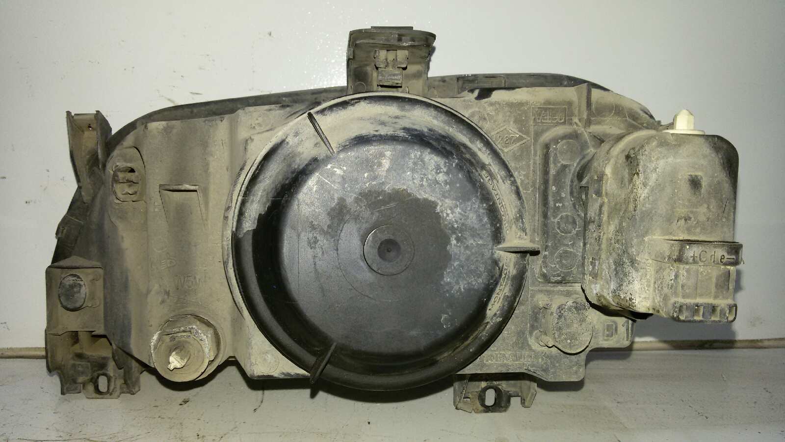 FARO DERECHO RENAULT MEGANE F8Q